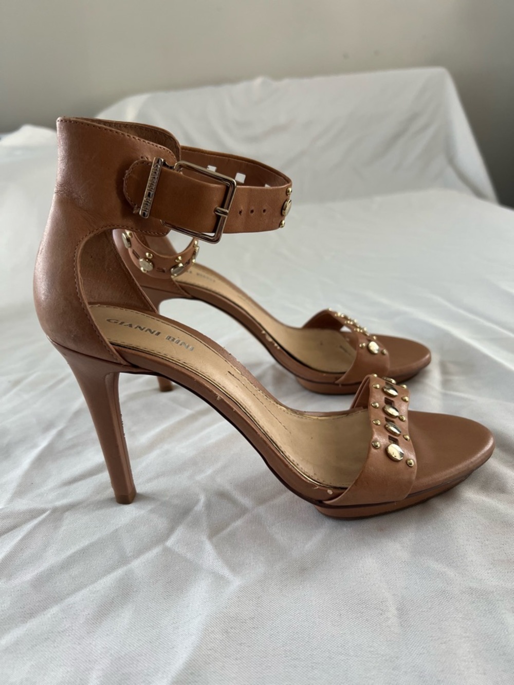 Gianni Bini Brown Studded Ankle-Strap High Heels Size 8 - Picture 6 of 7